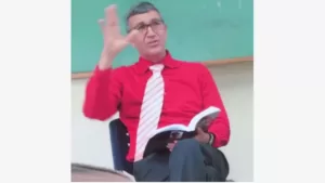 Prof. Daniel Vargas