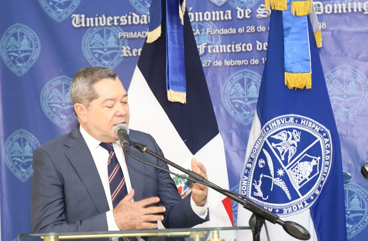24 horas de Filosofia en honor a Pedro Henriquez Ureña