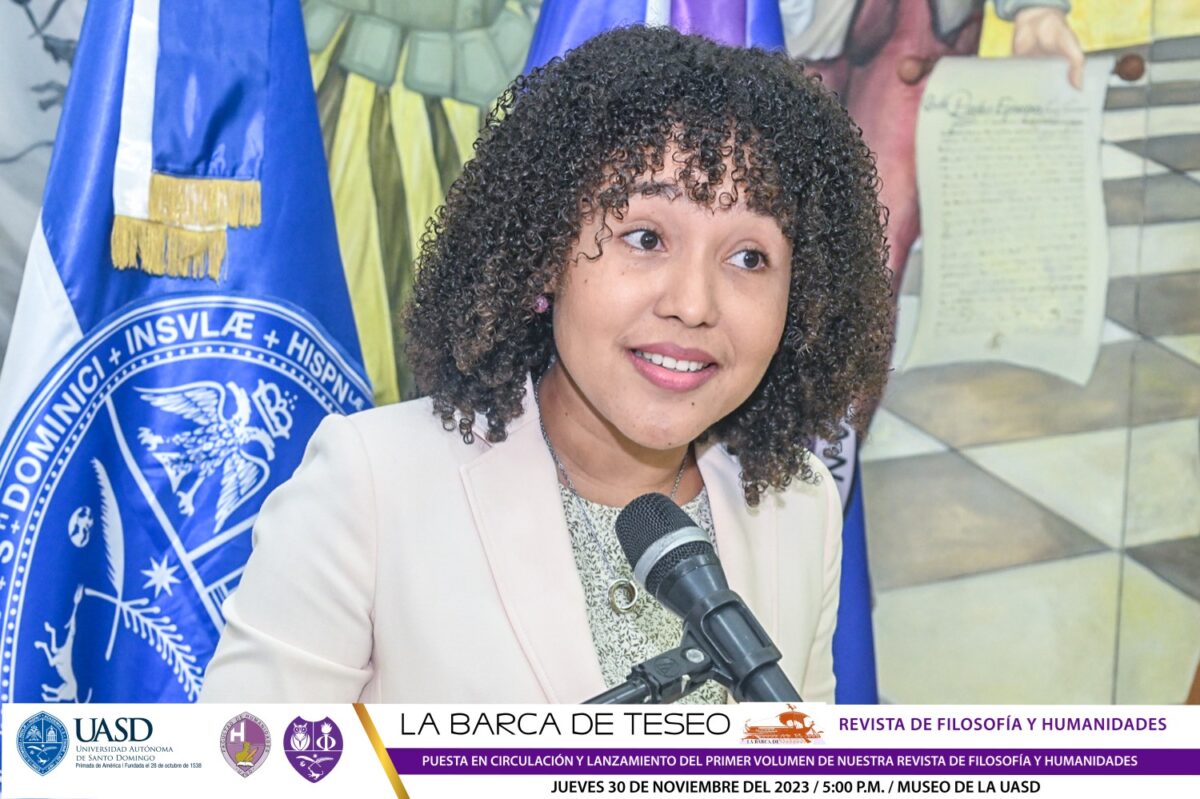 Katherine Baez La Barca de Teseo