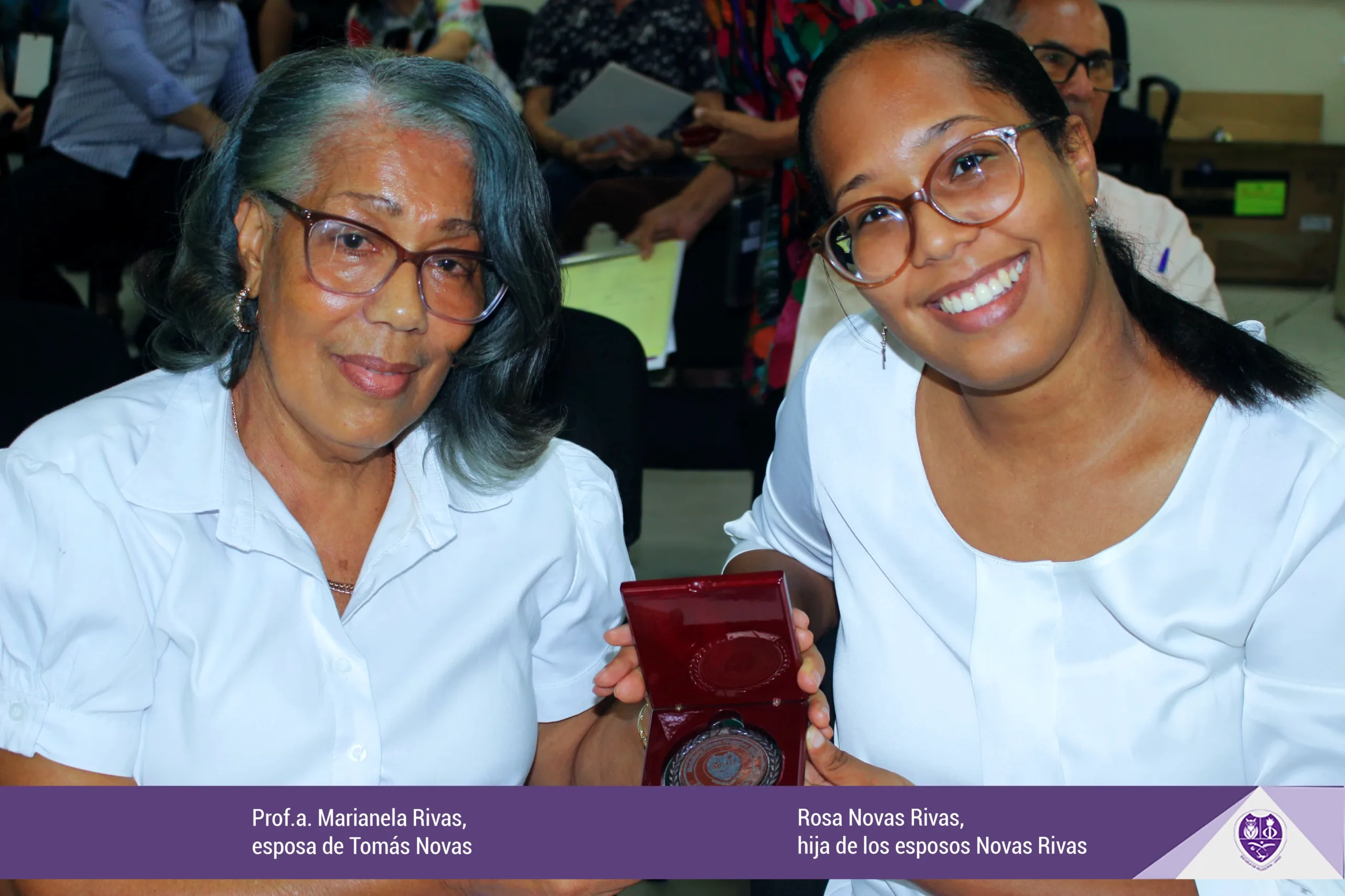 Escuela de Filosofía UASD entrega la medalla al mérito filosófico (4)