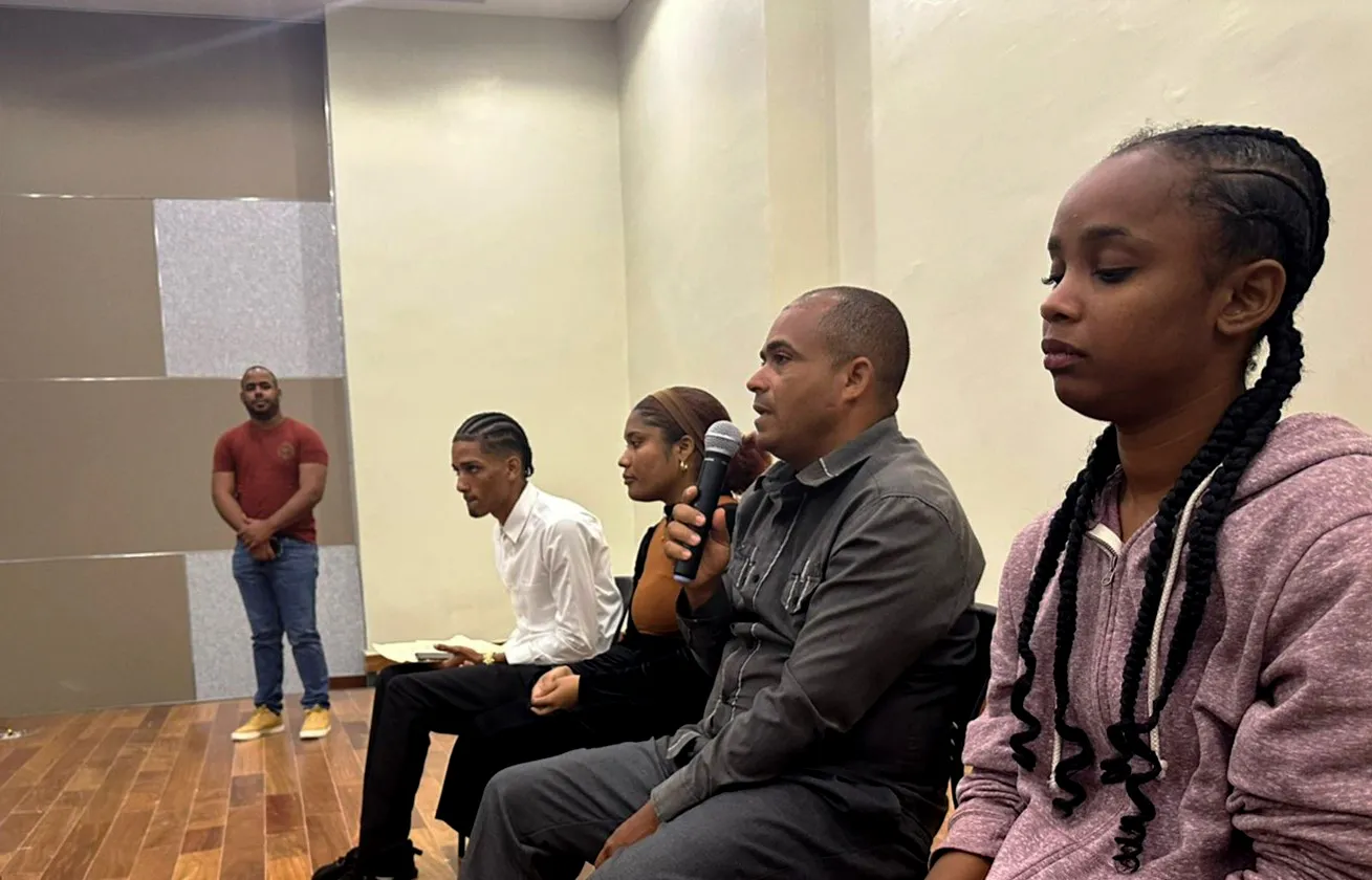Día Mundial de la Filosofía en el Centro UASD-Azua (2)
